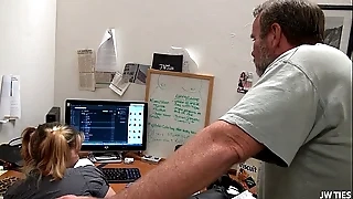 A Lay Convenient Work xvideos HD